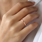 Anillo Whisper: Vuestras Iniciales, Vuestro Amor